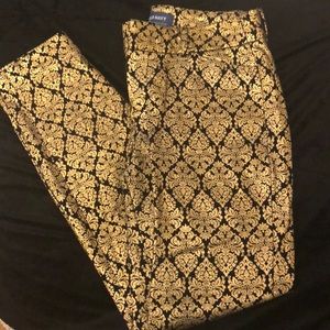 Old Navy Pixie Pant